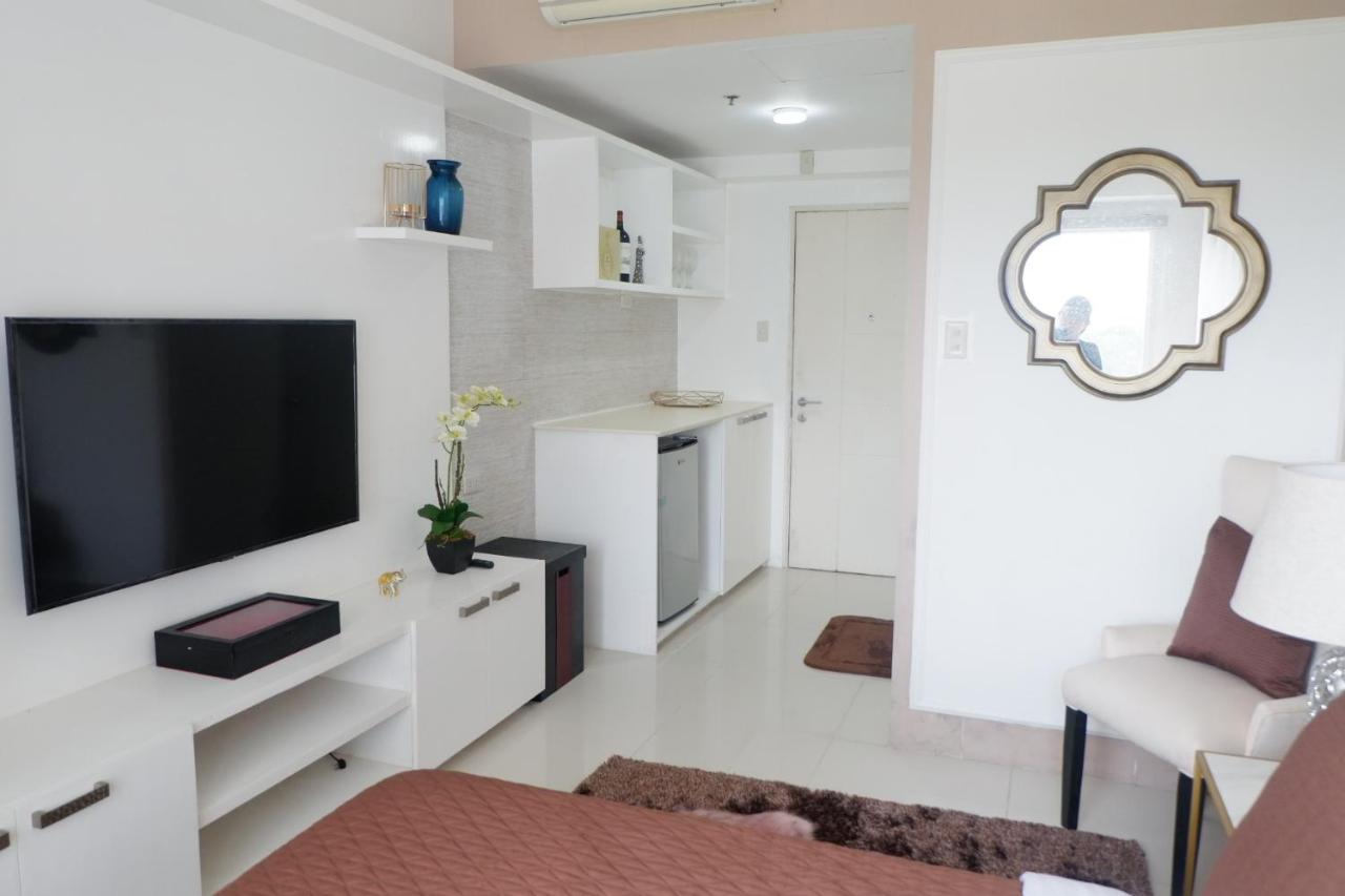 Sm Wind Residences Tower 2 Unit 342 Tagaytay City Esterno foto